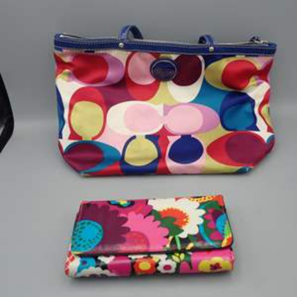 Coach Handbags - Authentic Coach Purse with matching wallet